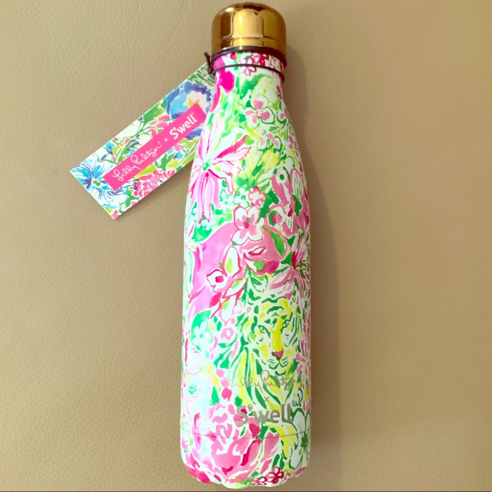 Lily Pulitzer 17 oz Swell Bottle In the Groves